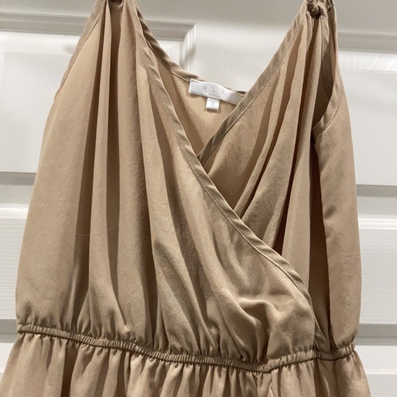 Glam Gold Dress - Picture 2 of 6